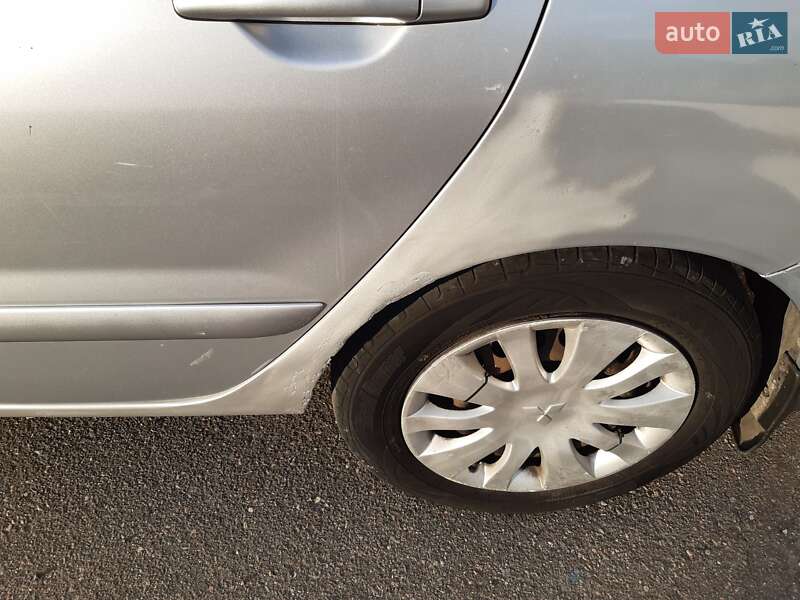 Седан Mitsubishi Lancer 2007 в Миколаєві