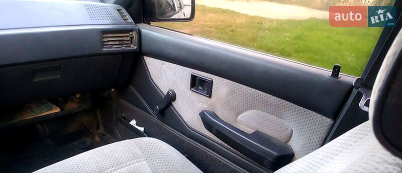 Універсал Mitsubishi Lancer 1989 в Івано-Франківську