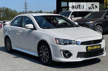 Седан Mitsubishi Lancer 2016 в 