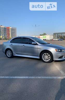 Седан Mitsubishi Lancer 2012 в Києві