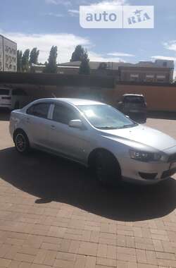 Седан Mitsubishi Lancer 2010 в Кременчуге