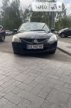 Седан Mitsubishi Lancer 2005 в Киеве