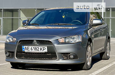 Седан Mitsubishi Lancer 2012 в Кривому Розі