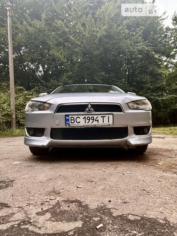 Седан Mitsubishi Lancer 2008 в Львові