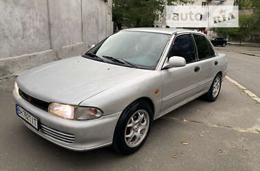 Седан Mitsubishi Lancer 1993 в Одессе