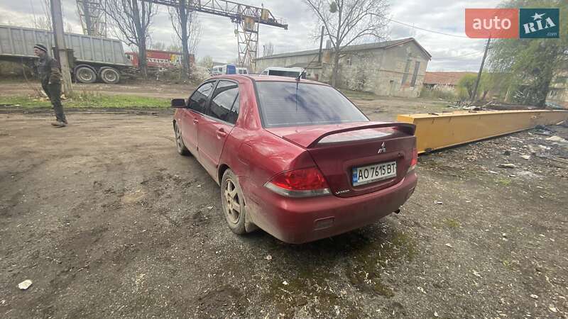 Седан Mitsubishi Lancer 2004 в Ужгороде фото 4 Седан Mitsubishi Lancer 2004 в Ужгороде