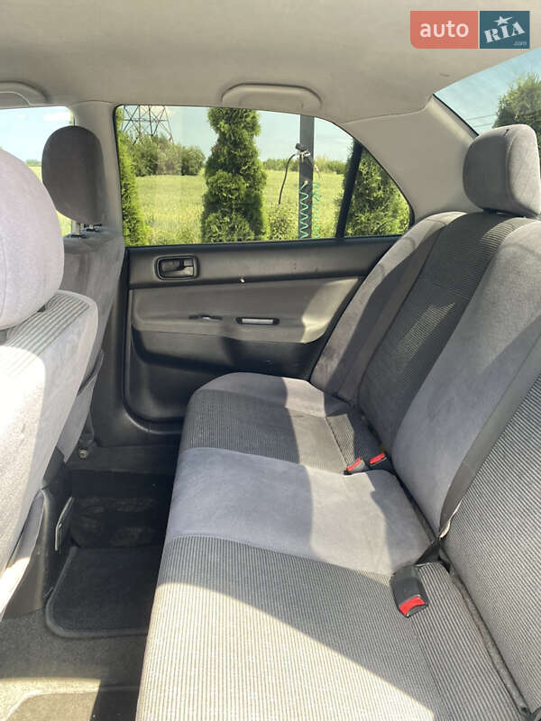 Седан Mitsubishi Lancer 2003 в Коломиї