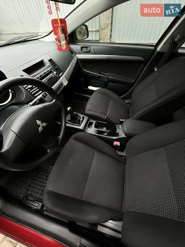 Седан Mitsubishi Lancer 2008 в Львове