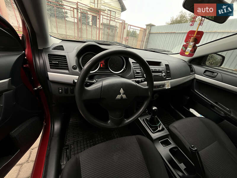 Седан Mitsubishi Lancer 2008 в Львове