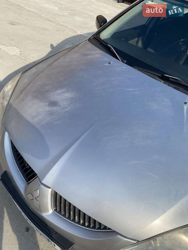Седан Mitsubishi Lancer 2005 в Ходорове