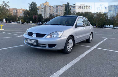 Седан Mitsubishi Lancer 2007 в Киеве