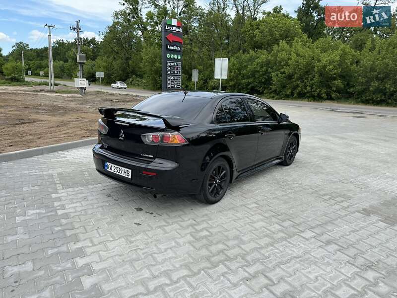 Седан Mitsubishi Lancer 2017 в Одесі
