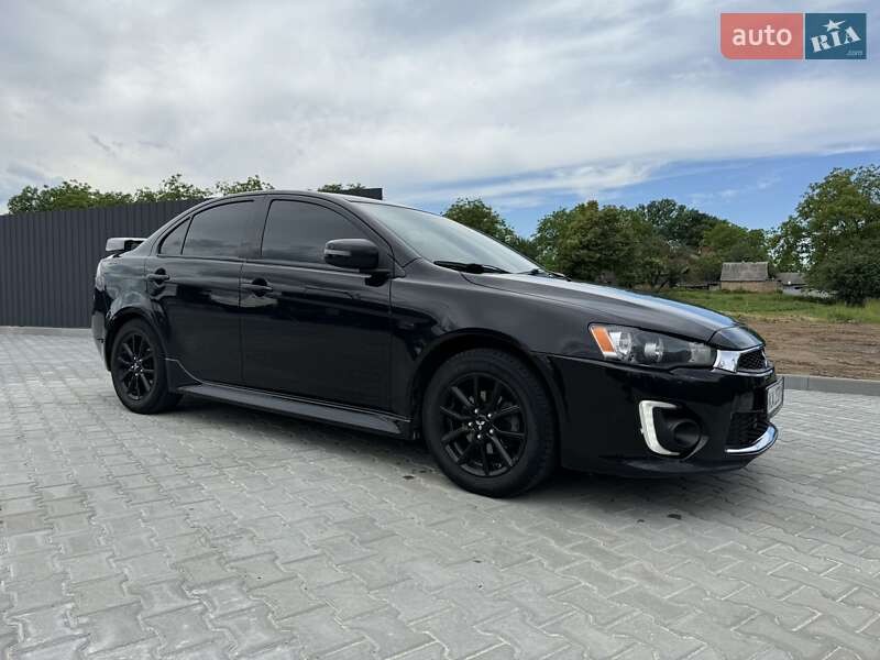 Седан Mitsubishi Lancer 2017 в Одесі