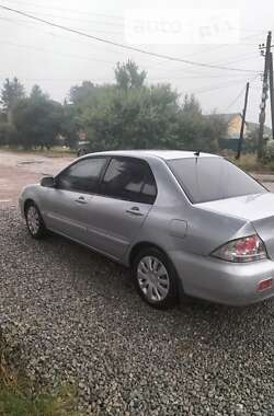 Седан Mitsubishi Lancer 2006 в Попільні