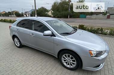 Хетчбек Mitsubishi Lancer 2010 в Житомирі