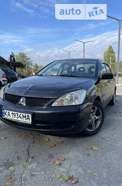 Седан Mitsubishi Lancer 2007 в Киеве