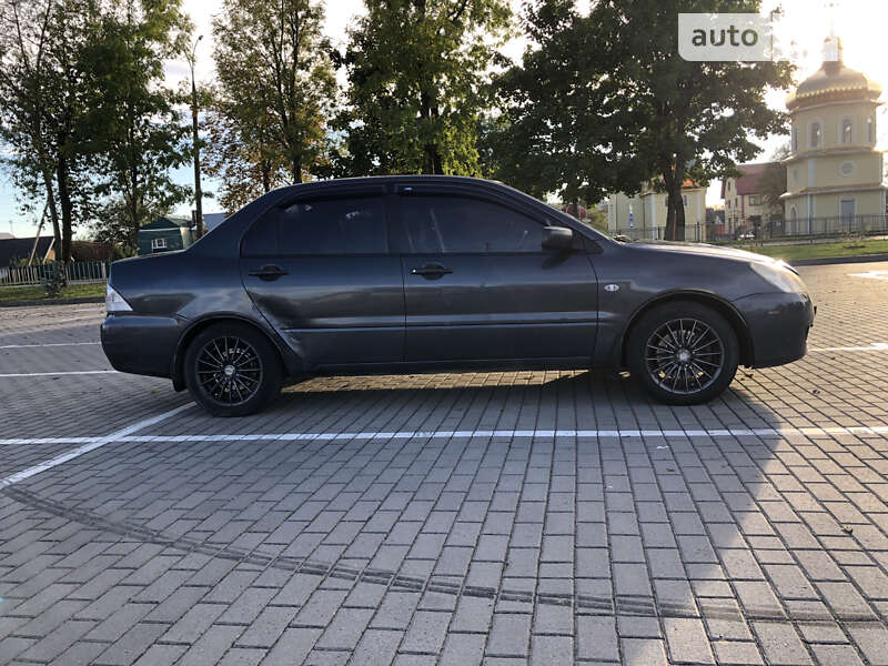 Седан Mitsubishi Lancer 2003 в Коломые фото 12 Седан Mitsubishi Lancer 2003 в Коломые