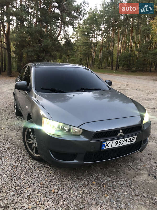 Седан Mitsubishi Lancer 2007 в Вишневому