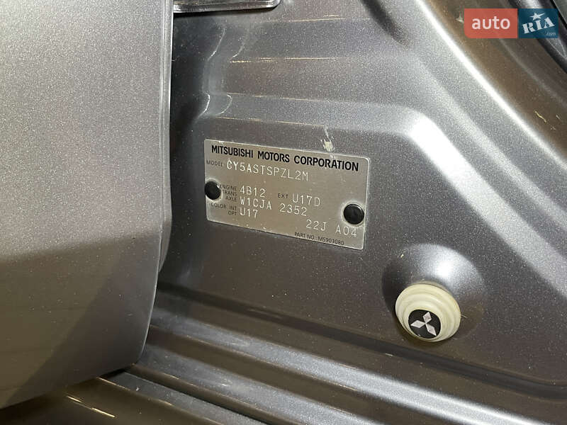 Седан Mitsubishi Lancer 2015 в Киеве фото 26 Седан Mitsubishi Lancer 2015 в Киеве