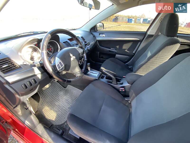Седан Mitsubishi Lancer 2008 в Львове