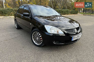 Седан Mitsubishi Lancer 2004 в Одессе