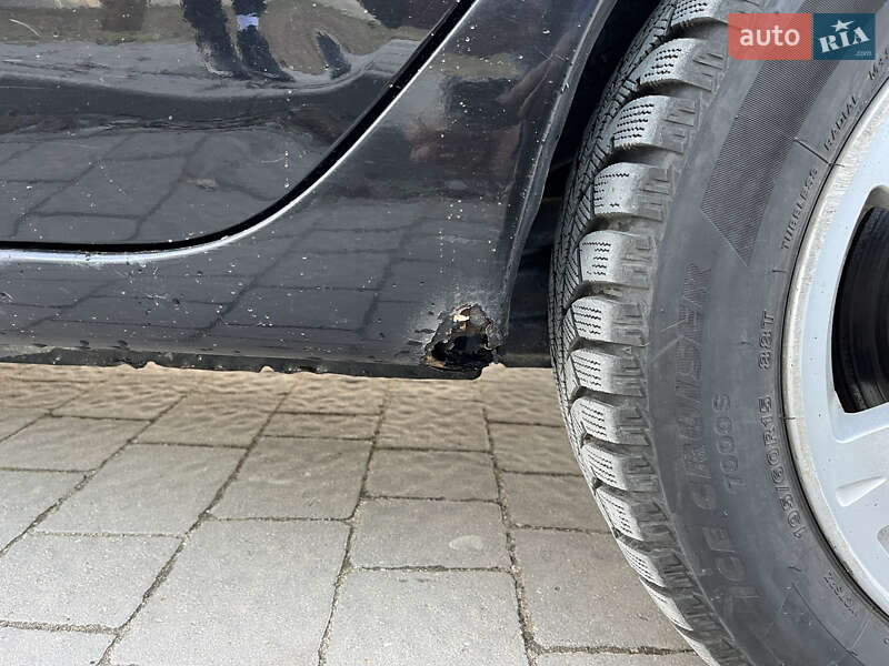 Седан Mitsubishi Lancer 2006 в Львове