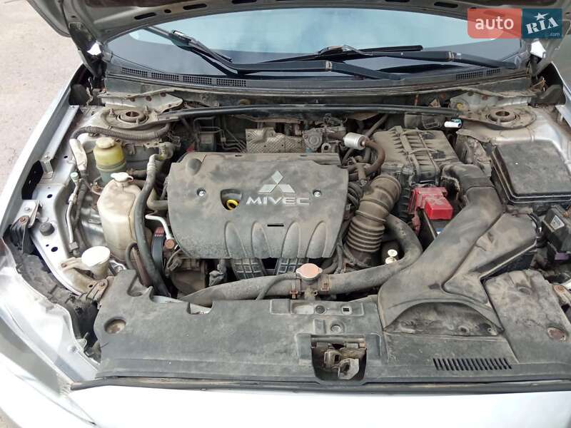 Седан Mitsubishi Lancer 2008 в Львові