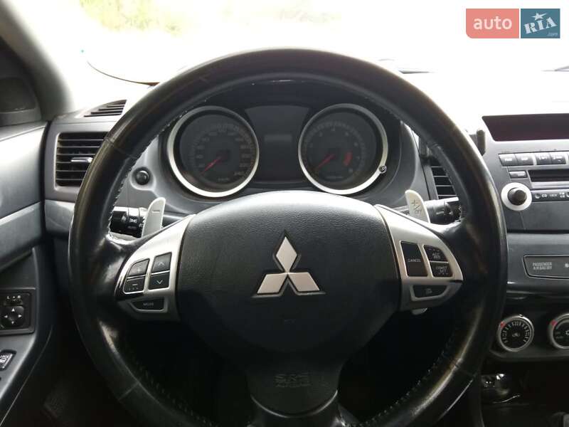 Седан Mitsubishi Lancer 2008 в Львові