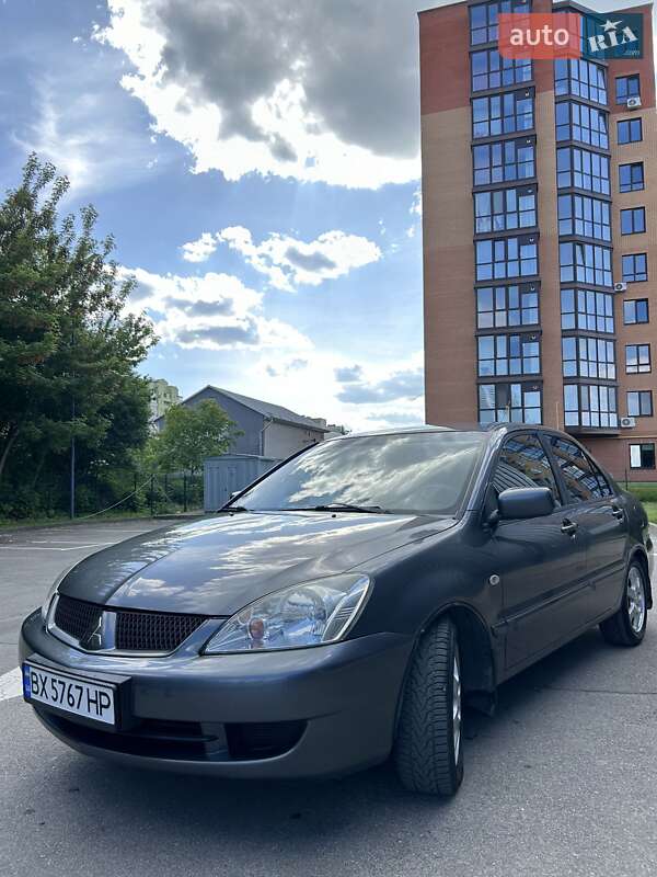Седан Mitsubishi Lancer 2006 в Каменец-Подольском