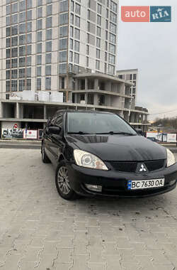 Седан Mitsubishi Lancer 2005 в Львове