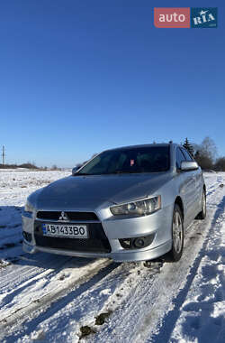 Седан Mitsubishi Lancer 2008 в Виннице