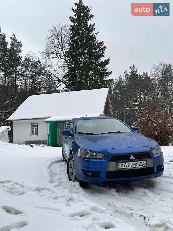 Хетчбек Mitsubishi Lancer 2009 в Києві