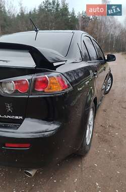 Седан Mitsubishi Lancer 2011 в 