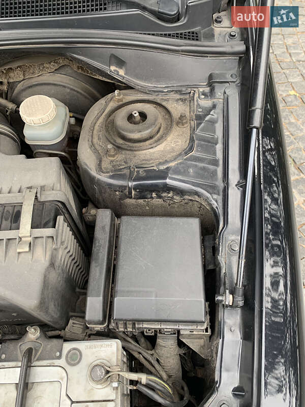 Седан Mitsubishi Lancer 2008 в Днепре