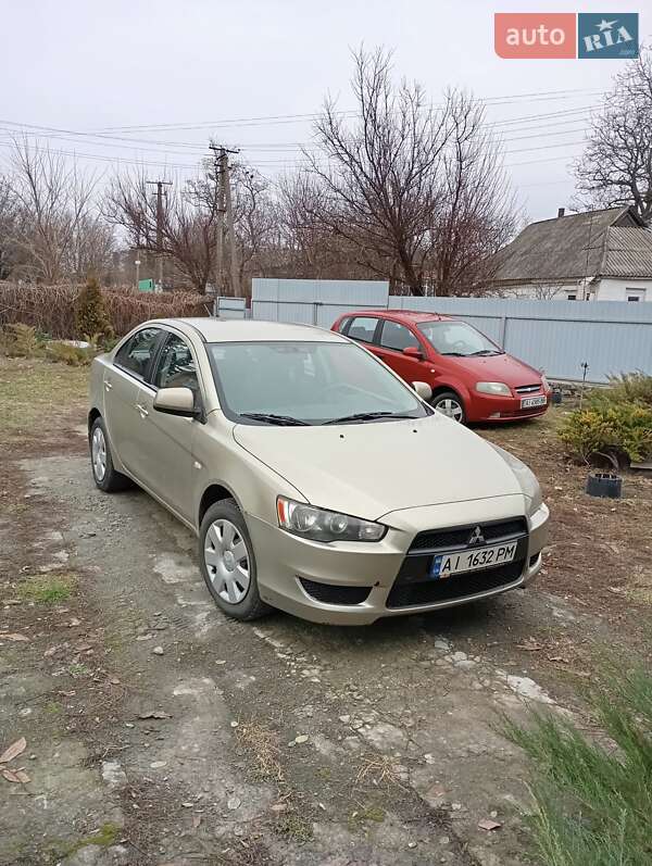 Седан Mitsubishi Lancer 2008 в Кагарлику
