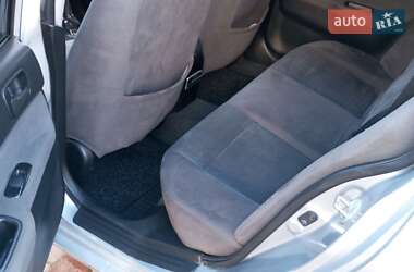 Универсал Mitsubishi Lancer 2004 в 