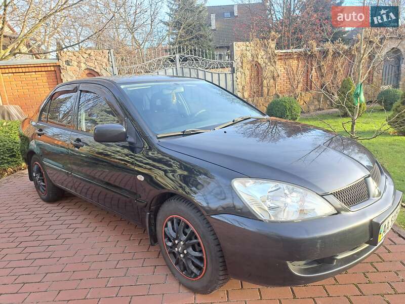 Mitsubishi Lancer 2005