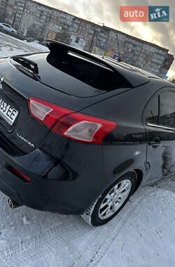 Хэтчбек Mitsubishi Lancer 2010 в Сумах