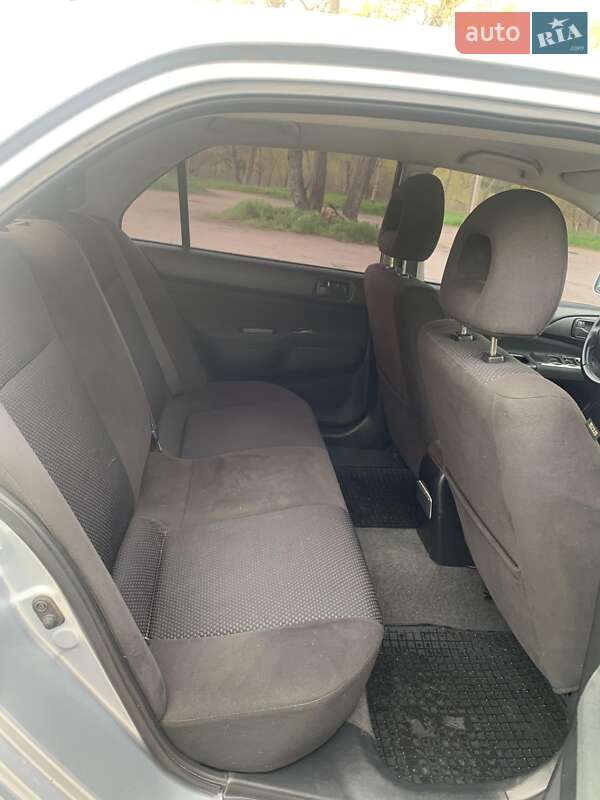 Седан Mitsubishi Lancer 2006 в Кременчуге