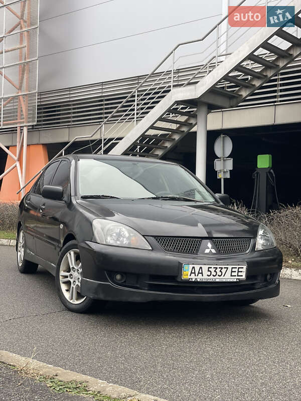 Седан Mitsubishi Lancer 2006 в Києві