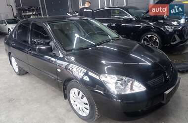 Седан Mitsubishi Lancer 2008 в Чернівцях