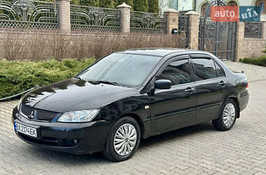 Седан Mitsubishi Lancer 2006 в Чернівцях