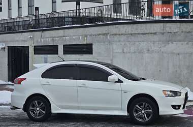 Хетчбек Mitsubishi Lancer 2010 в Львові