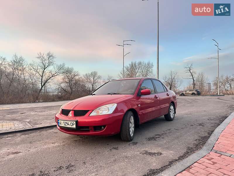 Седан Mitsubishi Lancer 2008 в Киеве