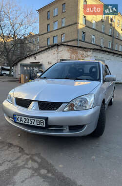 Седан Mitsubishi Lancer 2006 в Києві