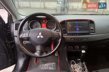 Седан Mitsubishi Lancer 2007 в Киеве