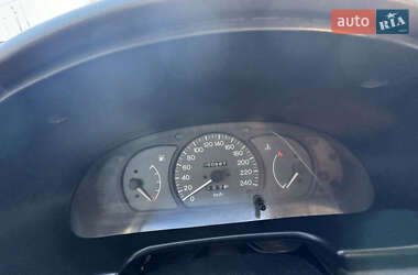 Седан Mitsubishi Lancer 1995 в 