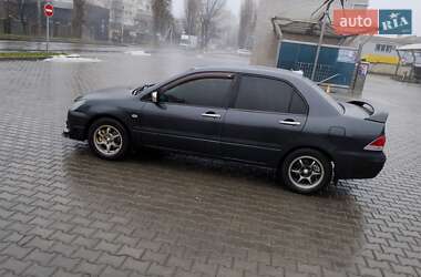Седан Mitsubishi Lancer 2004 в 