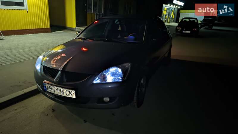 Mitsubishi Lancer 2005