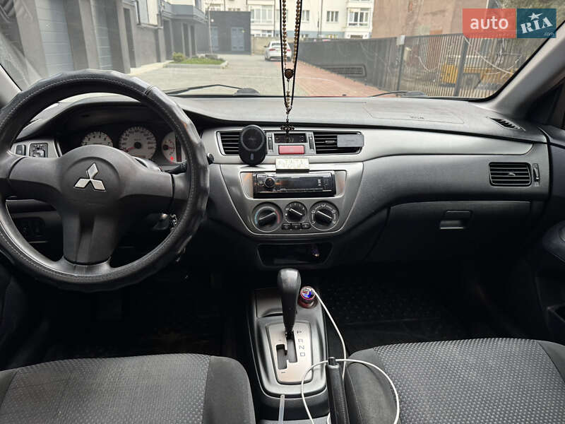 Седан Mitsubishi Lancer 2008 в Івано-Франківську